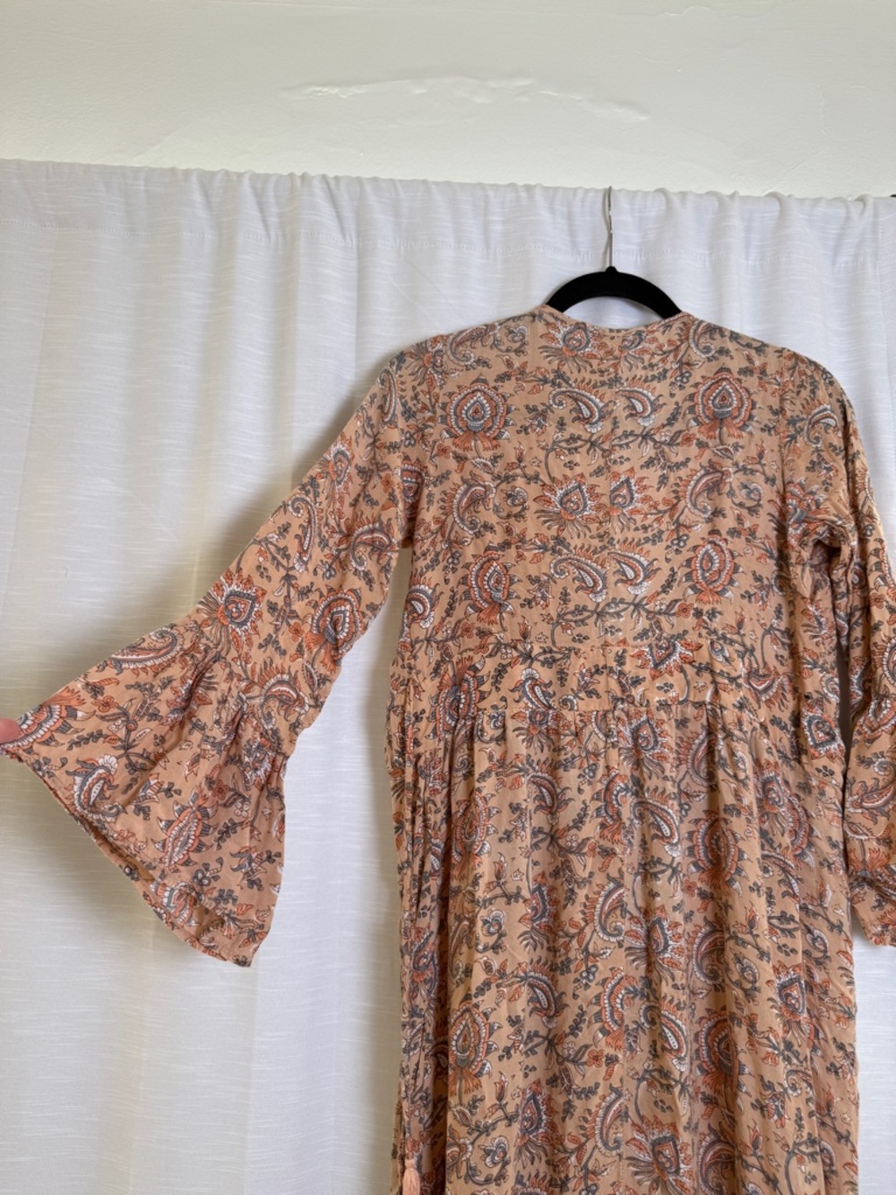 Coven & Co Boho Paisley Maxi Dress Tan Rust Flowy Ruffle Hem Cottagecore Size S - Picture 11 of 16